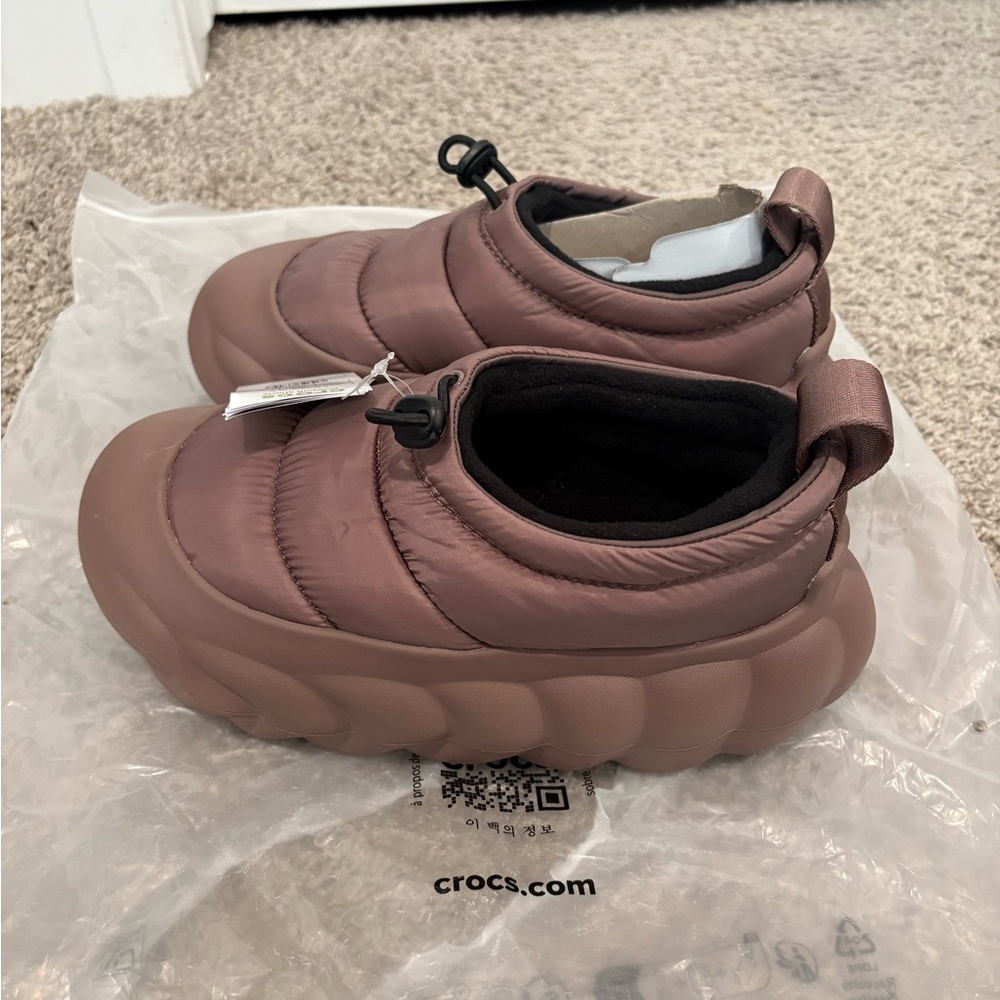 Crocs Overpuff Shorty